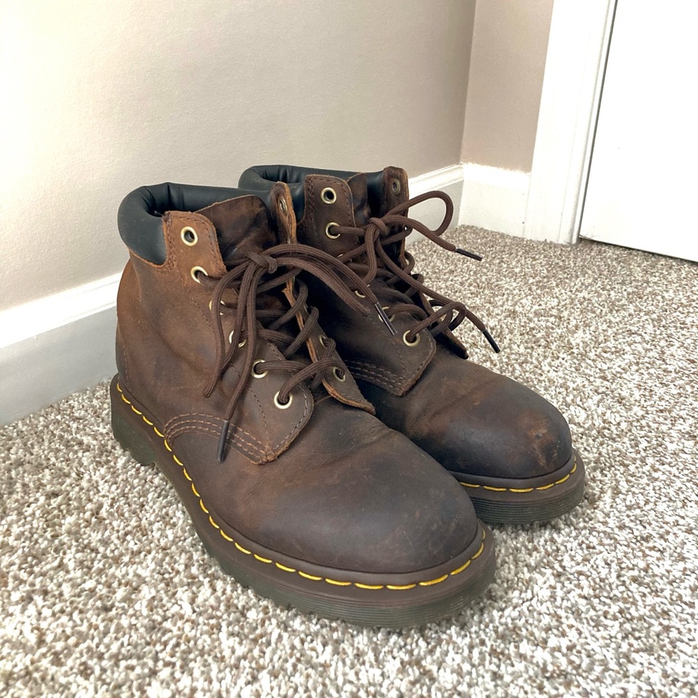 Dr. Martens Women’s Brown lace-up Boots